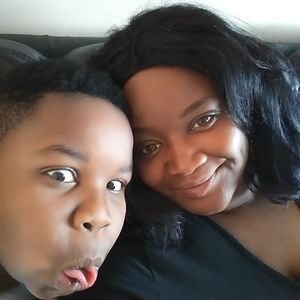 Meet your Posher, Samone